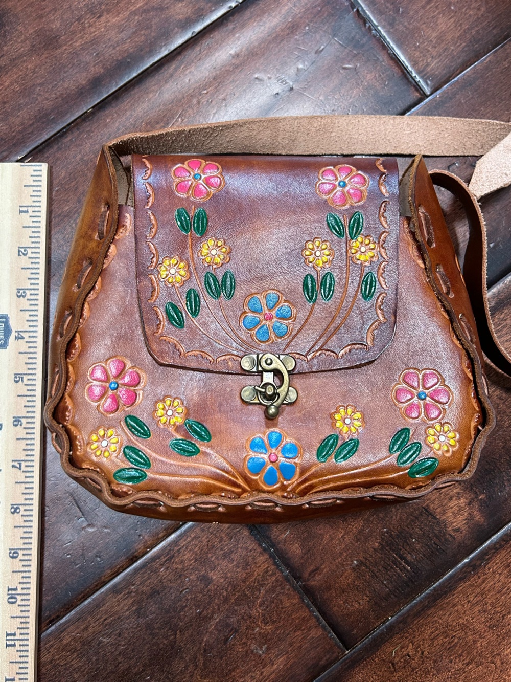 Vintage Brown Floral Embossed Leather Crossbody Bag - Picture 9 of 9
